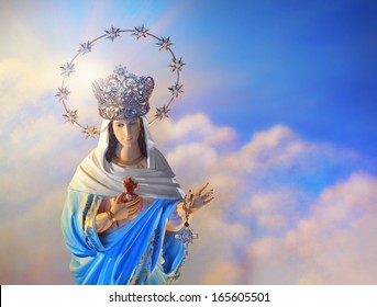 Beautiful depiction of the Virgin Mary with crown of stars in the heavens