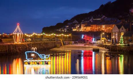 256 Cornwall At Christmas Images, Stock Photos & Vectors | Shutterstock