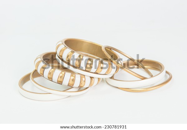 expensive gold bracelet