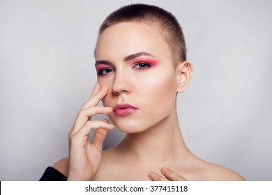 Bald Woman Model Images Stock Photos Vectors Shutterstock