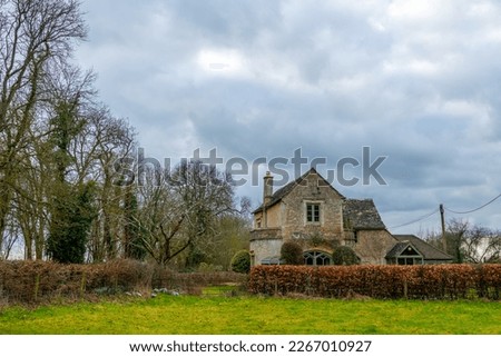Beautiful farm house in the English contryside 
