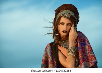 20,947 Fashion model desert Images, Stock Photos & Vectors | Shutterstock