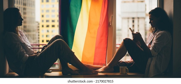 Beautiful Female Lesbian Couple Love Sitting库存照片2170027815 Shutterstock