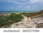 Beautiful Florida beach. Pathway leading to the beach. Bahia Honda State Park, Florida Keys, Bahia Honda Key, FLorida USA.
