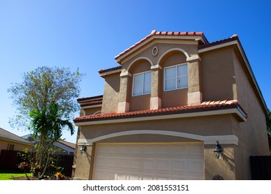 Beautiful Florida Two Story House With Garage Door. Florida Real Estate