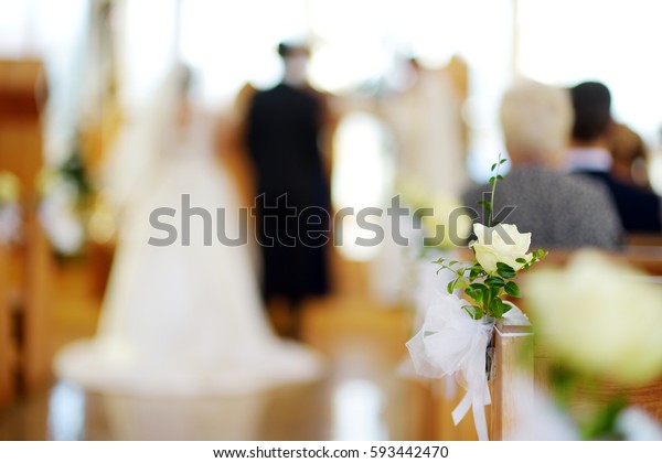 Wedding Decorations For The Church Ceremony