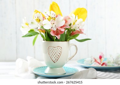 Flower Bouquet Cup Flowers Pansies Watercolor Stock Illustration ...