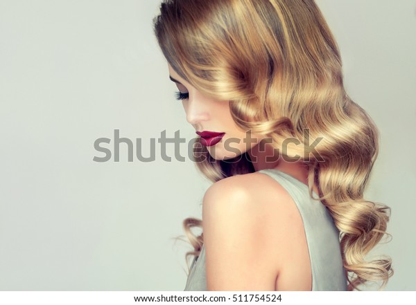 Beautiful Girl Long Wavy Hair Blonde Royalty Free Stock Image