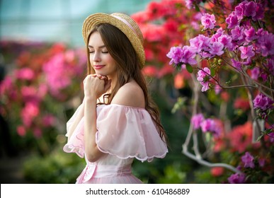 https://image.shutterstock.com/image-photo/beautiful-girl-pink-vintage-dress-260nw-610486889.jpg