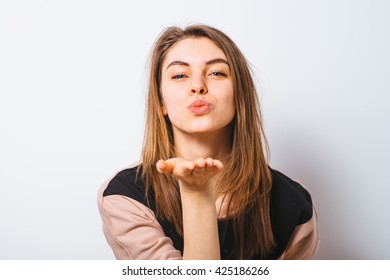 24,715 Sending an air kiss Images, Stock Photos & Vectors | Shutterstock