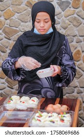 Beautiful Girl Wearing Hijab Making Pavlova Dessert Food Industry