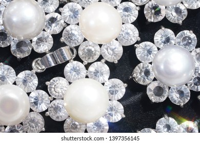 Beautiful Handmade Bracelet Pearl Original Freshwater Genuine Pearl with Gemstones from Sabah Malaysia