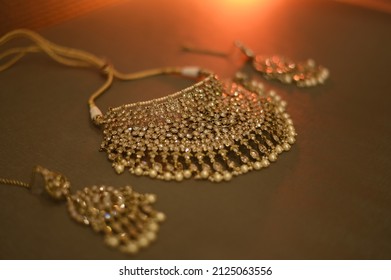 Beautiful, Heavy Gold Bridal Jewellery 