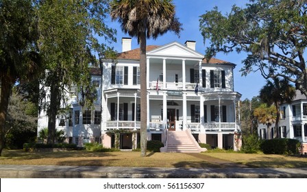 Beautiful Historic Cuthbert House Beaufort South Stock Photo 561156307 ...