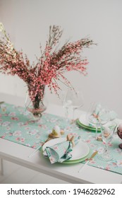 Beautiful Holiday Easter Table Setting