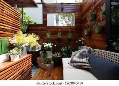 Beautiful Home Garden Decoration Idea