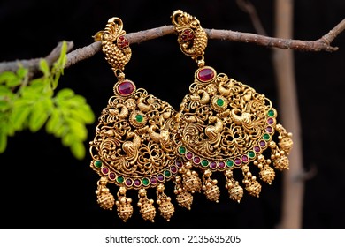Beautiful Indian Antique Golden pair of earrings, Luxury female jewelry, Indian traditional jewellery,Indian jewelry Bridal earrings wedding jewellery heavy party earrings