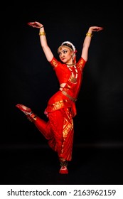 Beautiful Indian Dancer Bright Traditional Clothes Stock Photo ...