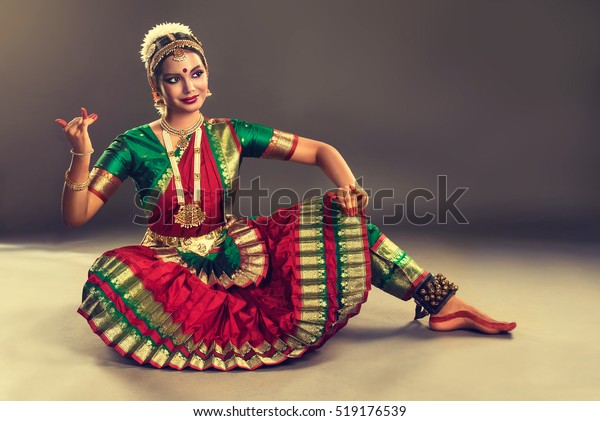 Beautiful indian girl\
dancer in the posture of Indian dance . Indian classical dance\
bharatanatyam .