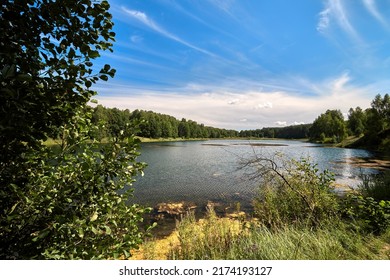 91,221 Lakeside view Images, Stock Photos & Vectors | Shutterstock