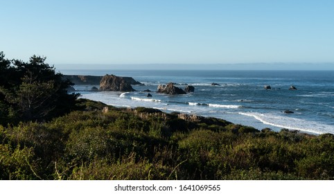 Beautiful Landscapes Along The Pacific Coast Highway With Seaside Ocean Views And Tropical Photo Ops.