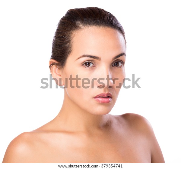 https://image.shutterstock.com/image-photo/beautiful-latin-woman-face-600w-379354741.jpg
