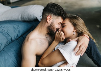  Beautiful Loving Couple Kissing In Bed