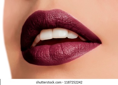 maroon lips