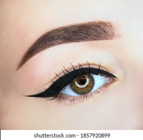 Beautiful Makeup And Green Eyes With Eyeliner