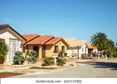 Beautiful Miami Houses Residential Neighborhood.