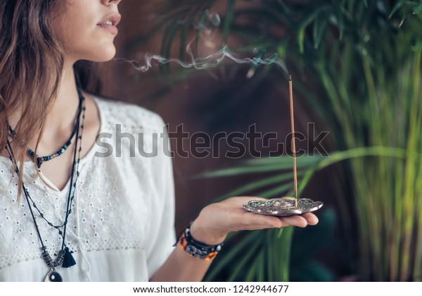 INCENSO