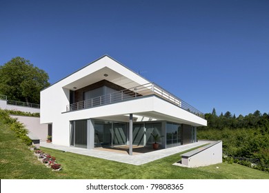  beautiful modern house - Powered by Shutterstock