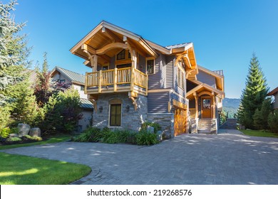 Rental Cabins Images Stock Photos Vectors Shutterstock