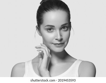 Gesichter Schwarz Weiss Bilder Stockfotos Und Vektorgrafiken Shutterstock