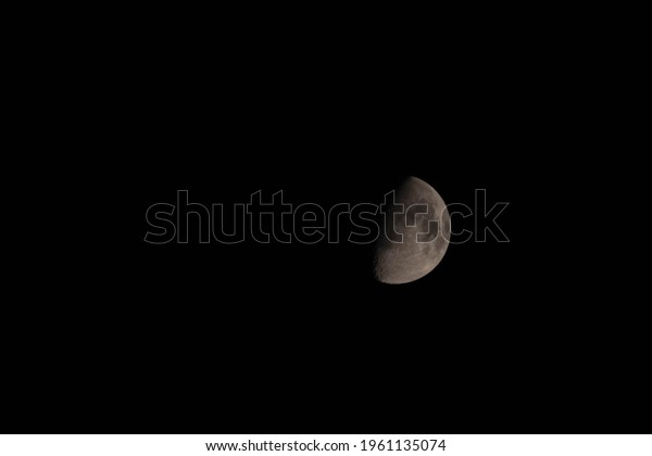 Beautiful moonlight\
hidden in darkness at\
Teosa