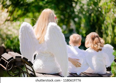 1,468 Mom daughter angels Images, Stock Photos & Vectors | Shutterstock