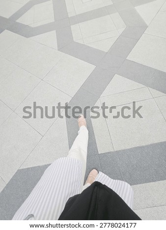beautiful mozaic tile in grey 