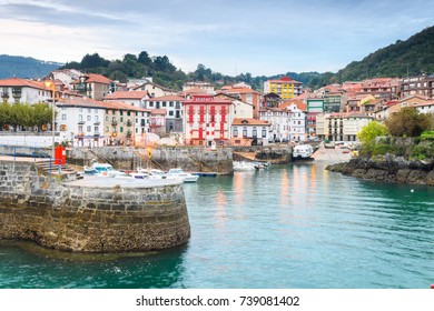 Beautiful Mundaka Fishing Town Basque Country Stock Photo 739081402 ...