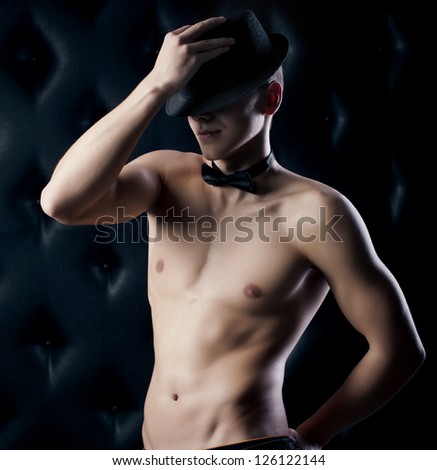 Nakes guy covered by bow galleries 51