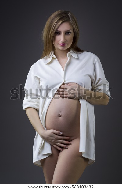 Pregnant Women Nudes