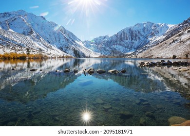 Beautiful Nature Scene In Early Winter Mountains. Sierra Nevada Landscapes. USA, California. Travel And Winter Vacation Background.