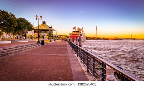 Beautiful New Orleans River Walk 