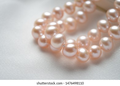 Beautiful Noble Marine Freshwater Pearl Necklace
