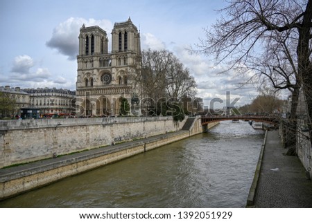 Similar – Notre Dame Kathedrale und Sena Fluss