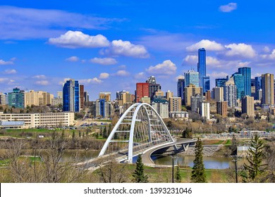 A Beautiful Panoramic View Of The Edmonton Skyline