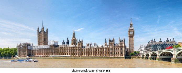 Beautiful Panoramic View Of Westminster Palace And River Thames, London.