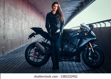 girl on superbike