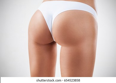 Beautiful perfect buttocks of young woman. - Shutterstock ID 654523858