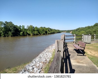 Beautiful Picture Of The Black Warrior River In Moundville, Alabama