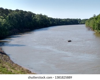 Beautiful Picture Of The Black Warrior River In Moundville, Alabama